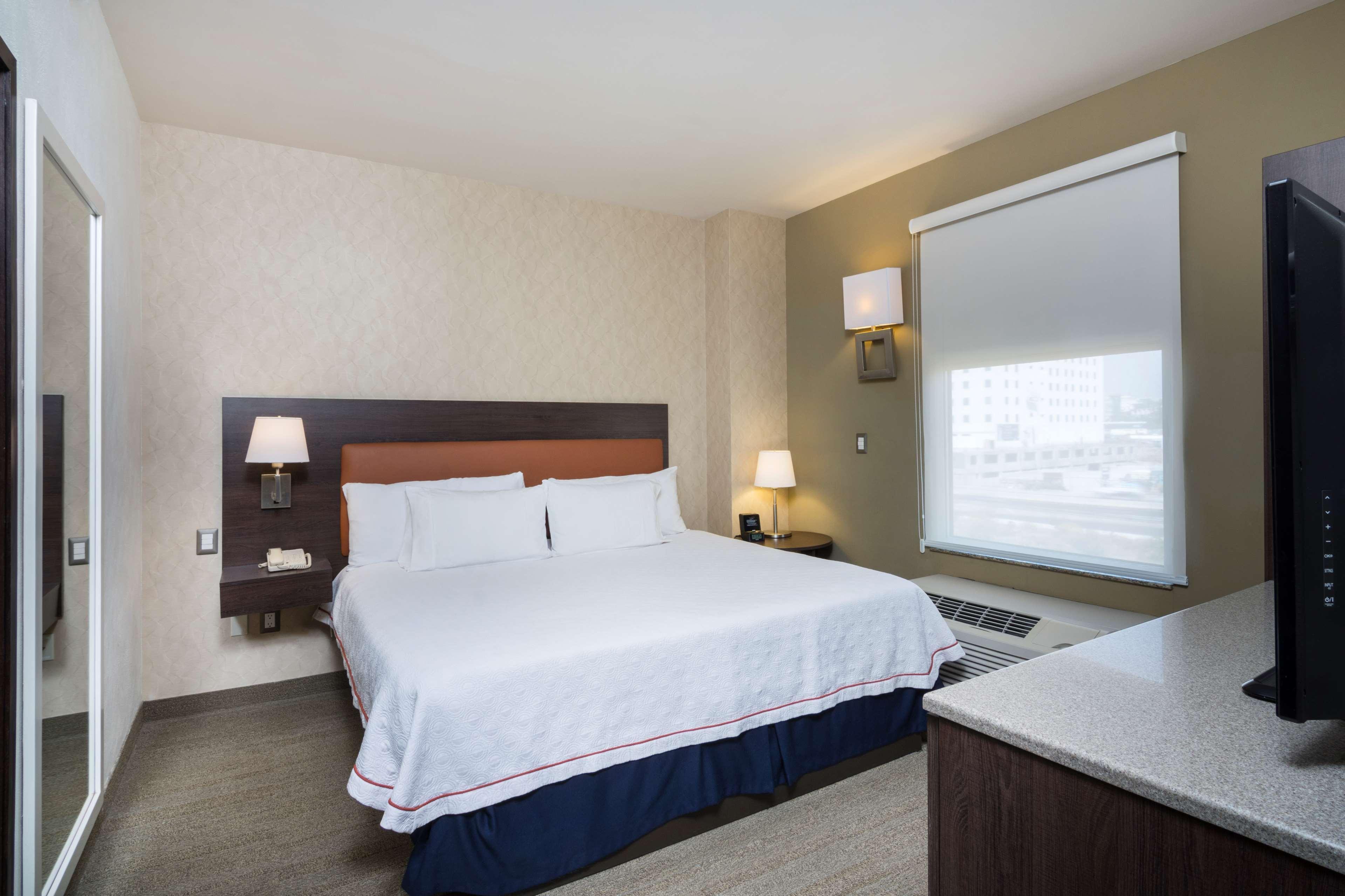 โฮมวูด สวีท บาย ฮิลตัน เกเรตาโร Hotel จูลิกา ภายนอก รูปภาพ