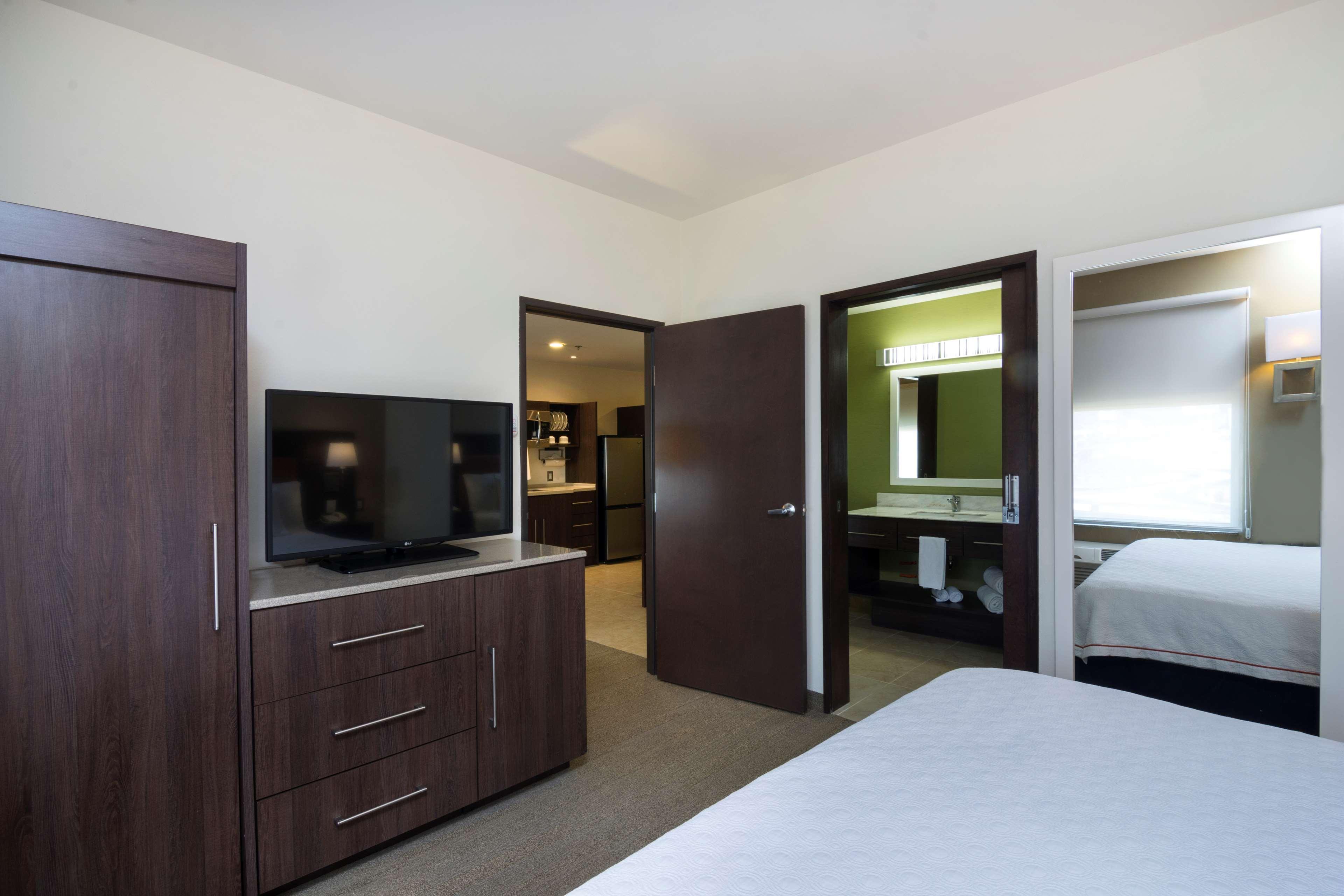 โฮมวูด สวีท บาย ฮิลตัน เกเรตาโร Hotel จูลิกา ภายนอก รูปภาพ