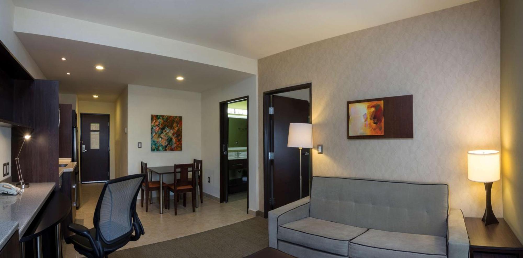 โฮมวูด สวีท บาย ฮิลตัน เกเรตาโร Hotel จูลิกา ภายนอก รูปภาพ