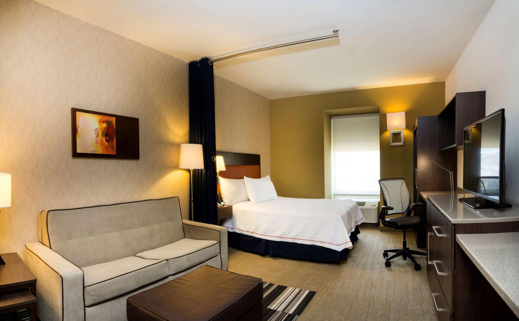 โฮมวูด สวีท บาย ฮิลตัน เกเรตาโร Hotel จูลิกา ภายนอก รูปภาพ